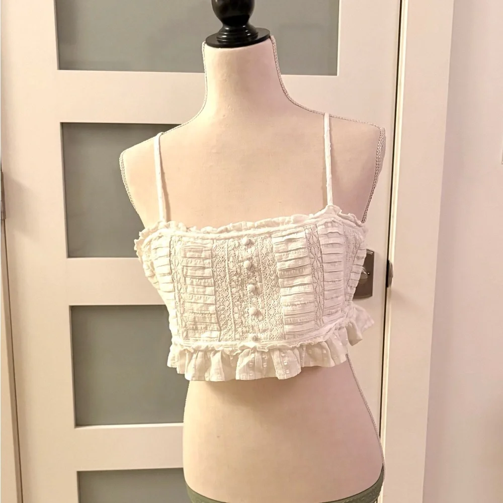 American Rag White Ruffled Cropped Tank - Picture 1 of 3
